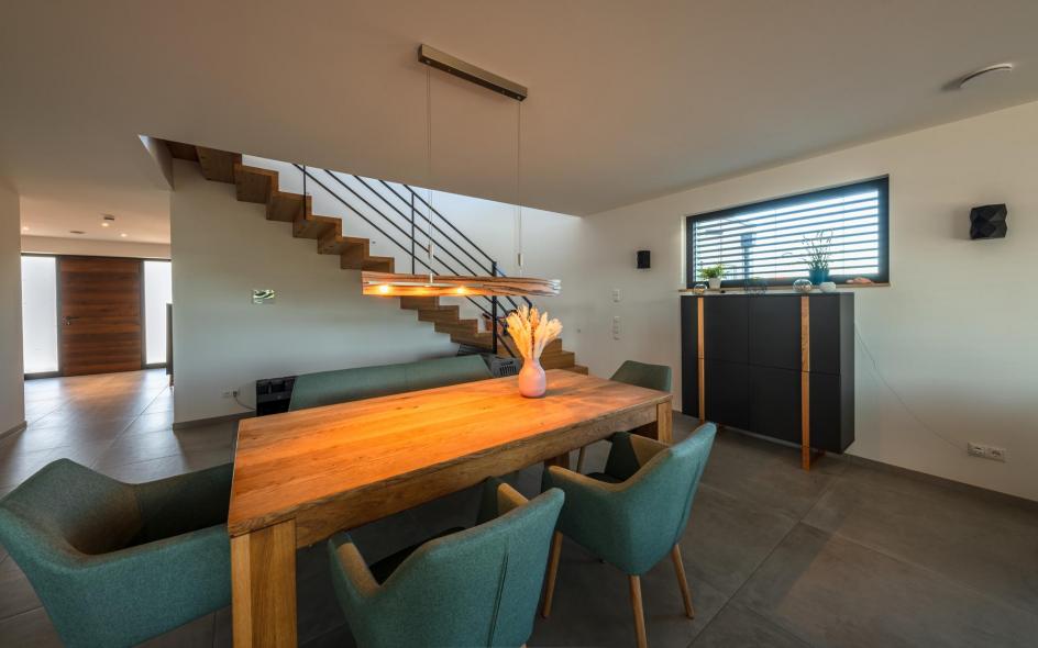 Hoch liegendes Fenster