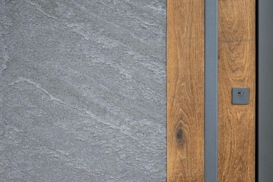Haustür Duo-Line Modern711 mit Vorsatzschale